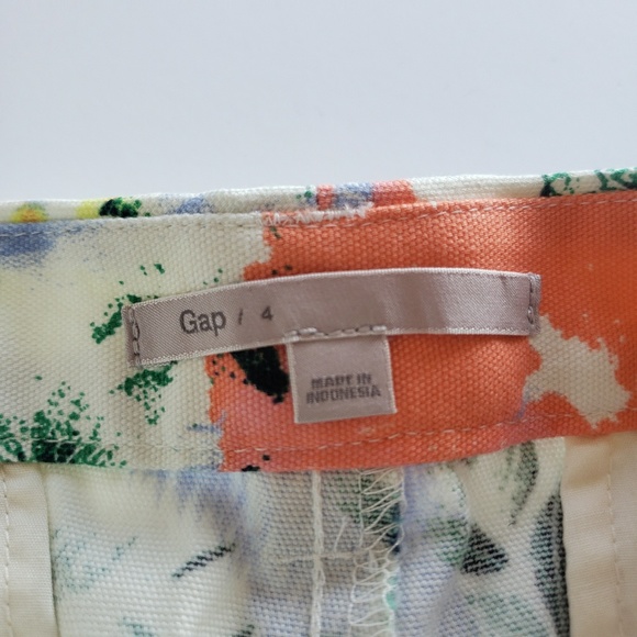Gap White Shorts Floral Print womens size 4 - Picture 3 of 8